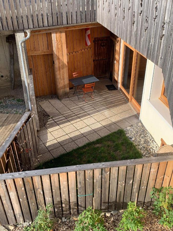 Appartement avec extérieur La Giettaz domaine skiable Megeve Combloux La Giettaz navette gratuite et télésiège à 2km Exterior foto